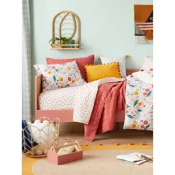 Rattan Arch Leaf Kids' Shelf - Pillowfort™ -Home Decor Sales GUEST 1448a949 54c8 4272 a46c d7b367a46407